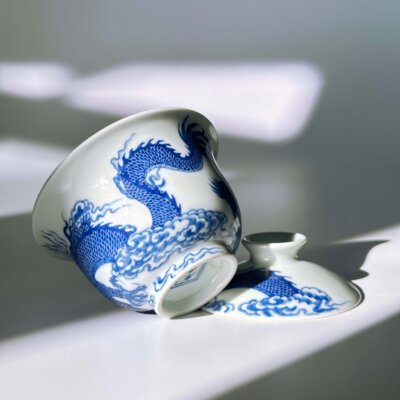 Dragon & Swirling Cloud Gaiwan