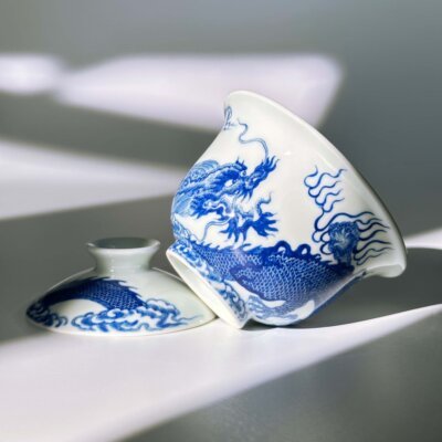 Dragon & Swirling Cloud Gaiwan