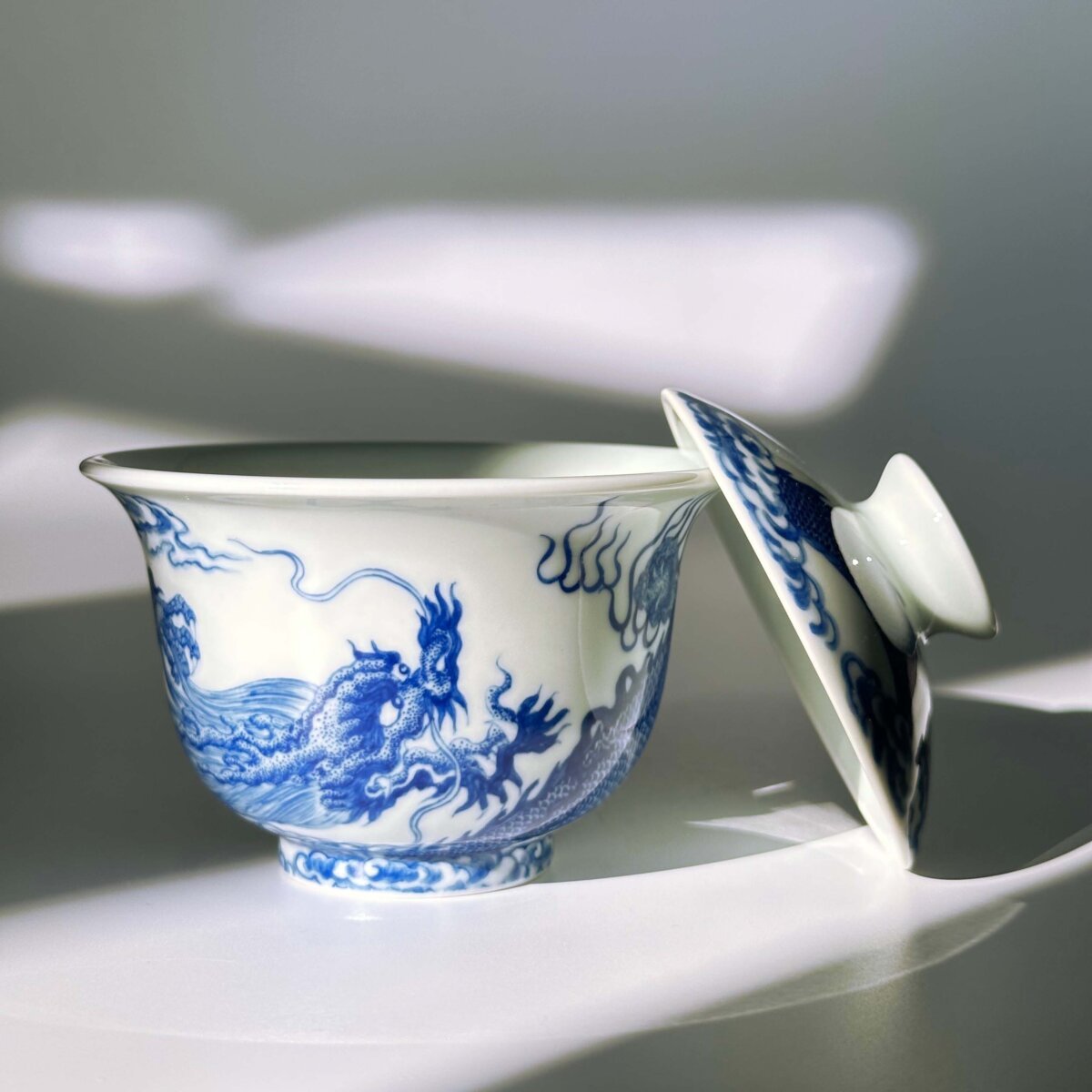 Dragon & Swirling Cloud Gaiwan