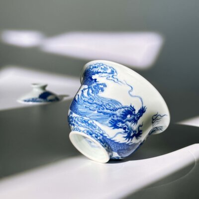 Dragon & Swirling Cloud Gaiwan