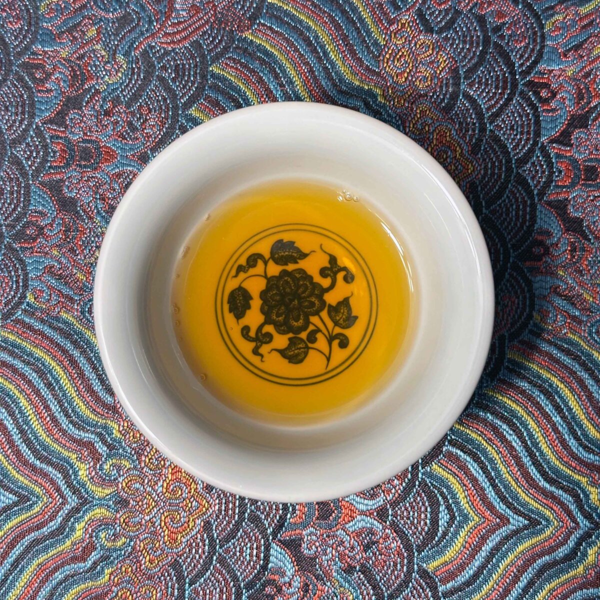 Blue and White Intertwining Lotus Tea Bowl