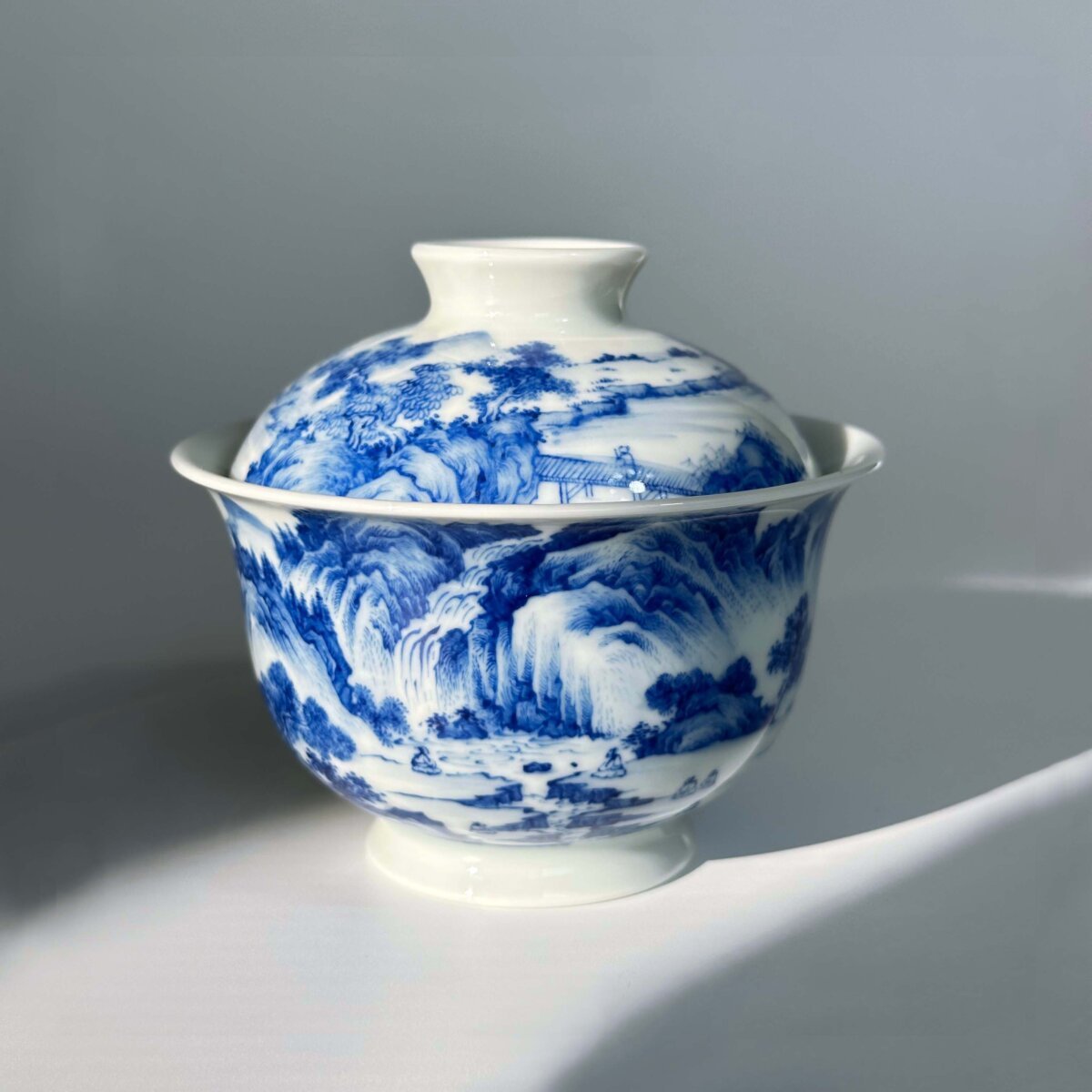 Waterfall View Gaiwan