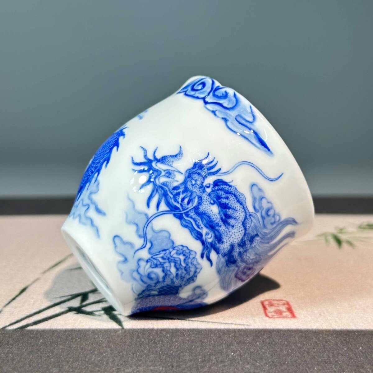 Blue and White Iron Red Dragon Pattern Cup